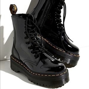Dr. Marten platform boot